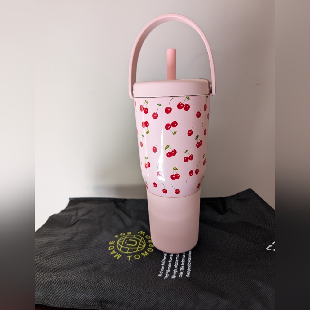 Limited edition Cherry Print Brumate 35 oz resa Tumbler brand new!!